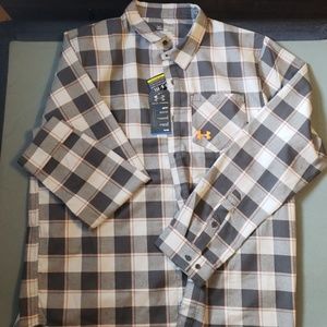 Under Armour cold gear button down